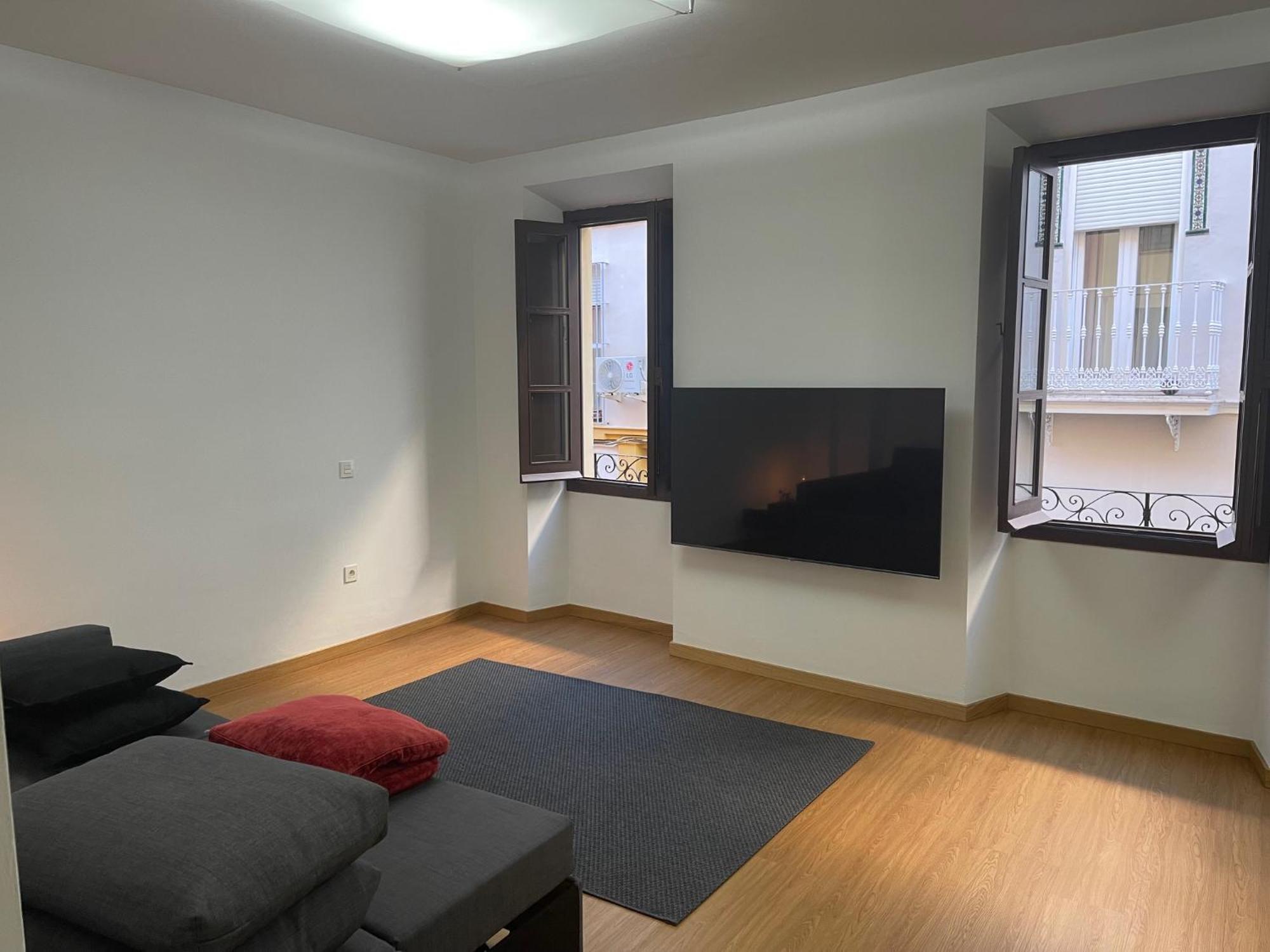 Apartamento Calle Rodrigo De Triana Con Opcion De Parking Σεβίλλη Εξωτερικό φωτογραφία